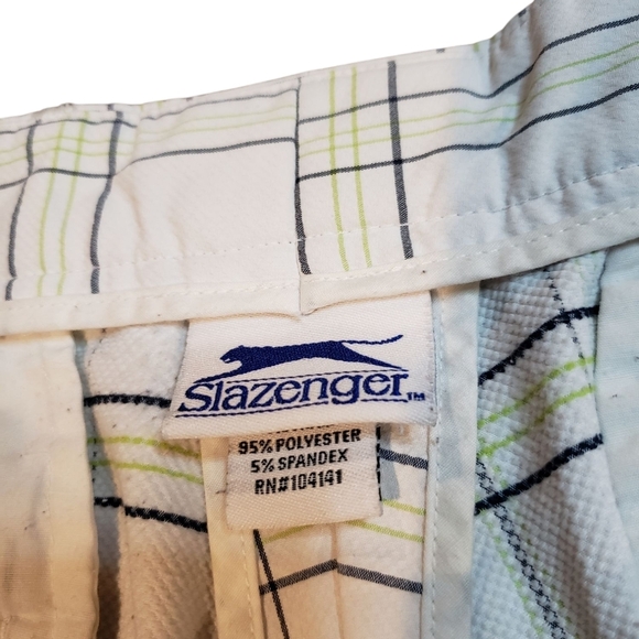 Slazenger White Green Checked Golf Shorts 34 - Picture 2 of 4
